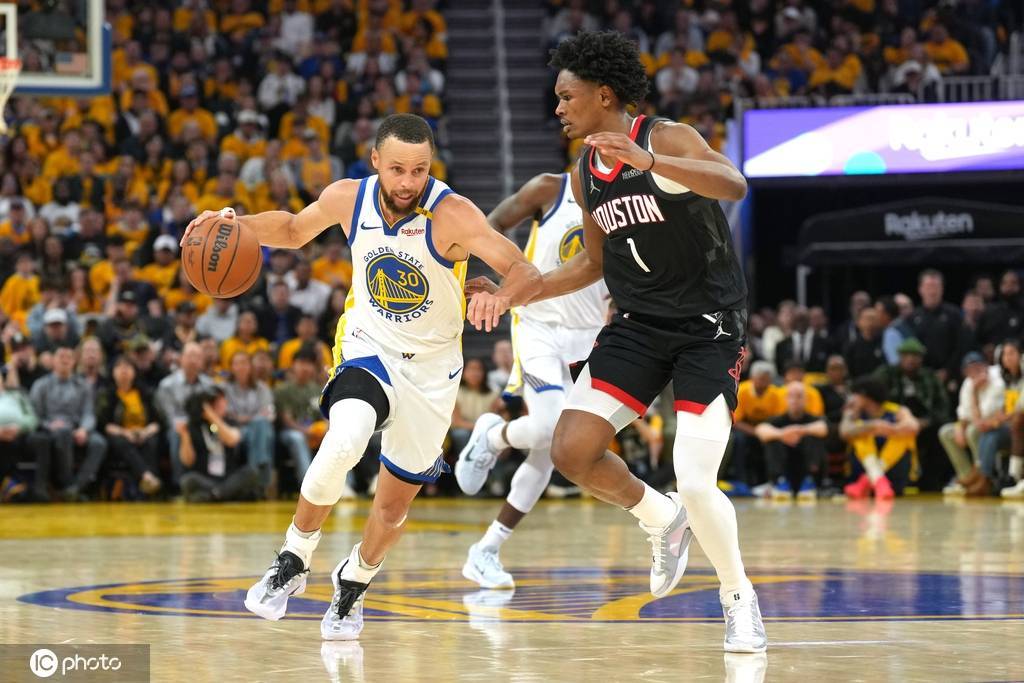 库里季后赛得分超越托尼-帕克 跻身历史前十